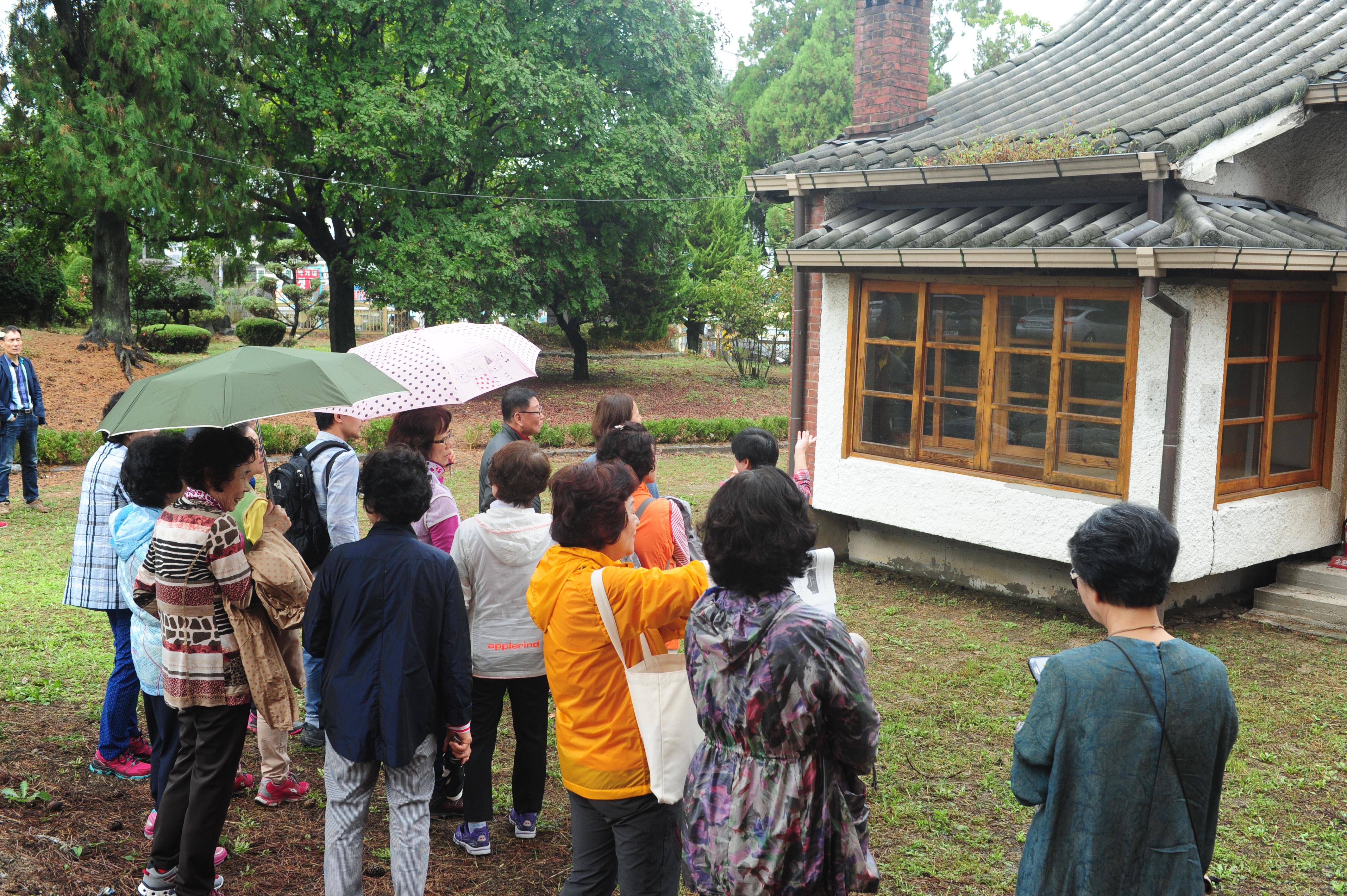 2016.09. 제1회 가을문화강좌 현장답사.jpg 첨부 이미지